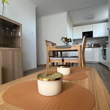 Al-Dom Apartament II Mare 500M Do Morza 科沃布热格